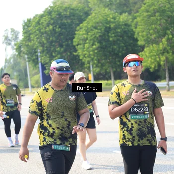 Runner Photo 6943965