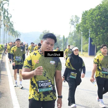 Runner Photo 6943966