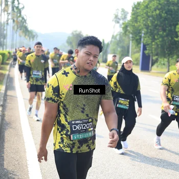 Runner Photo 6943967