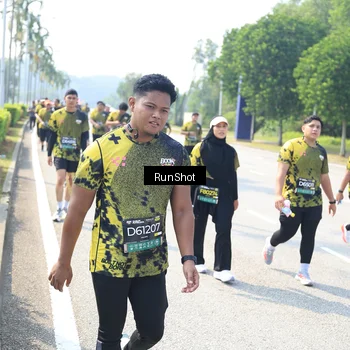 Runner Photo 6943969