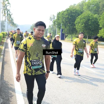 Runner Photo 6943971