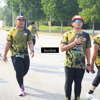Runner Photo 6943984