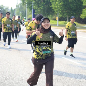 Runner Photo 6944011