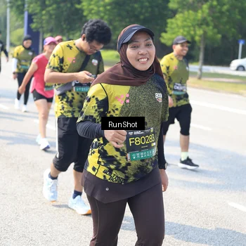 Runner Photo 6944014