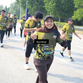 Runner Photo 6944016