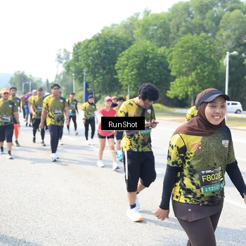 Runner Photo 6944022