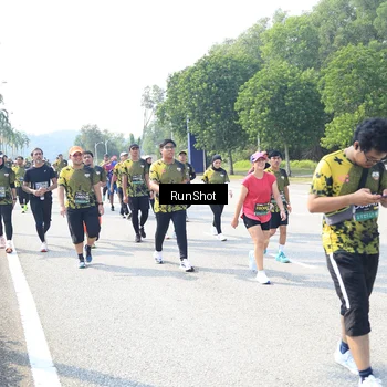 Runner Photo 6944025