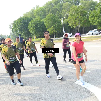 Runner Photo 6944030