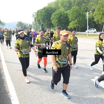 Runner Photo 6944036