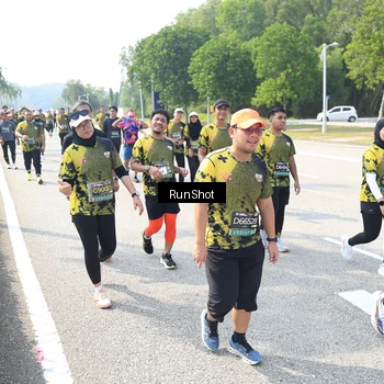 Runner Photo 6944038