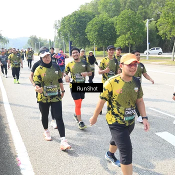 Runner Photo 6944040