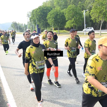 Runner Photo 6944042