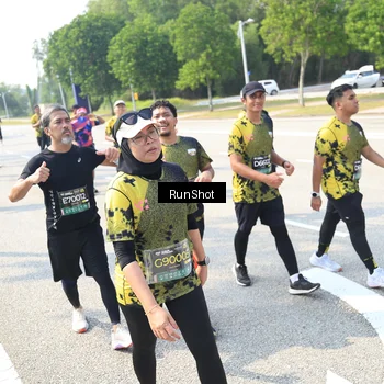 Runner Photo 6944047