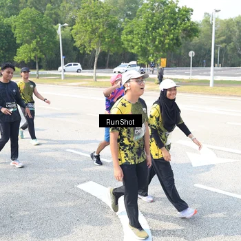 Runner Photo 6944074