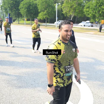 Runner Photo 6944084