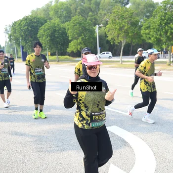 Runner Photo 6944131