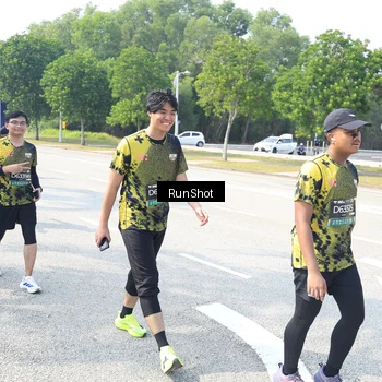 Runner Photo 6944138