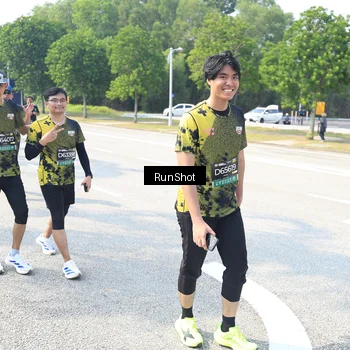 Runner Photo 6944143