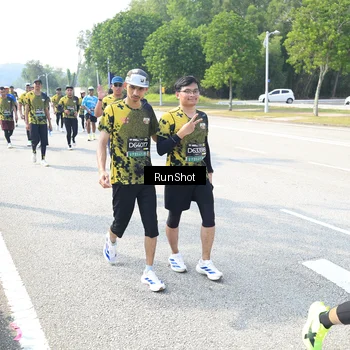 Runner Photo 6944146