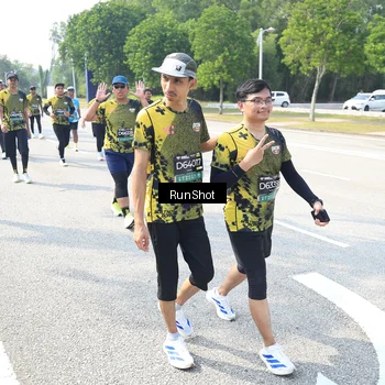 Runner Photo 6944153