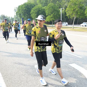 Runner Photo 6944154