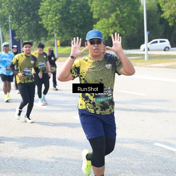 Runner Photo 6944161