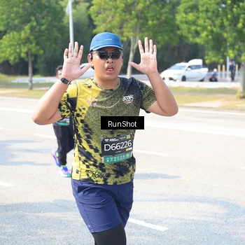 Runner Photo 6944167