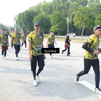 Runner Photo 6944176