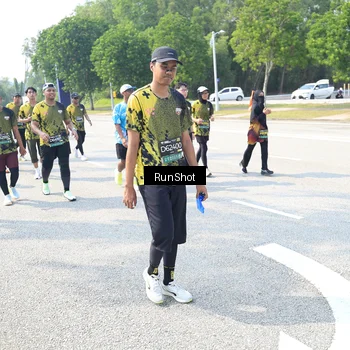 Runner Photo 6944178