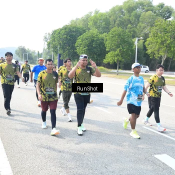 Runner Photo 6944190