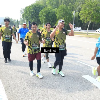 Runner Photo 6944197