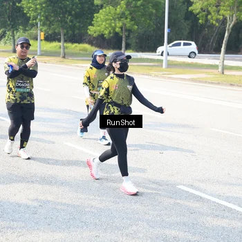Runner Photo 6944228