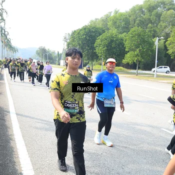 Runner Photo 6944236