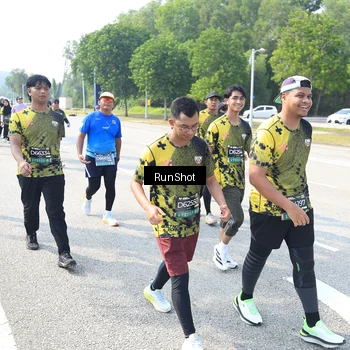 Runner Photo 6944237