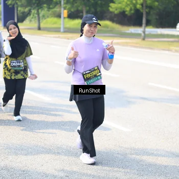 Runner Photo 6944247