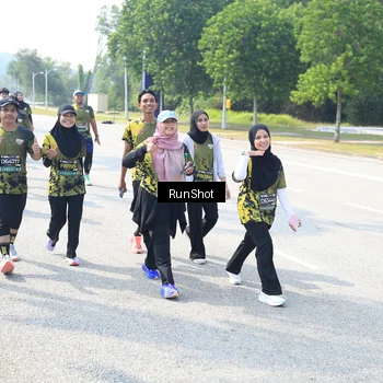 Runner Photo 6944258