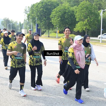 Runner Photo 6944279