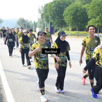 Runner Photo 6944285
