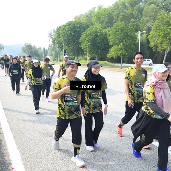 Runner Photo 6944289