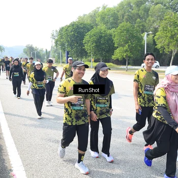 Runner Photo 6944292