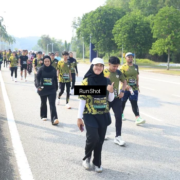 Runner Photo 6944304