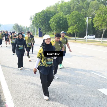 Runner Photo 6944306