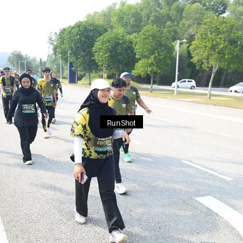 Runner Photo 6944310