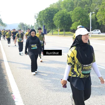 Runner Photo 6944316