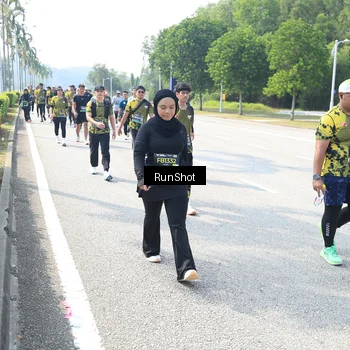 Runner Photo 6944320