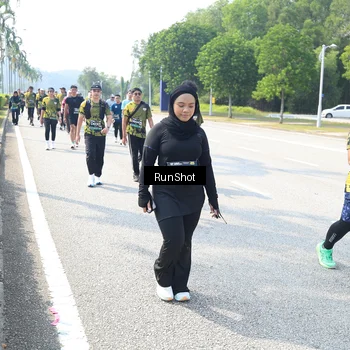 Runner Photo 6944326