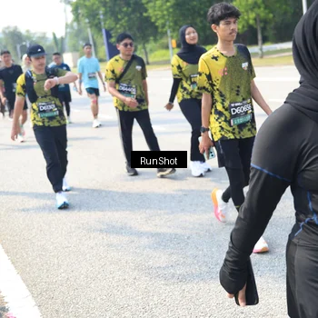 Runner Photo 6944332