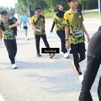 Runner Photo 6944335