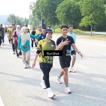 Runner Photo 6944358