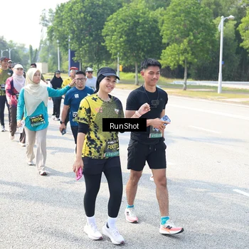 Runner Photo 6944361